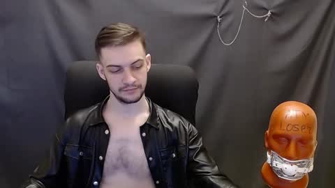 Snapshot of sir_damien chatting on March 7, 2025, 9:38 pm Sir Damien online show from March 7, 2025, 9:38 pm