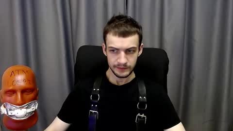 Snapshot of sir_damien chatting on September 21, 2025, 2:35 am Sir Damien online show from September 21, 2025, 2:35 am