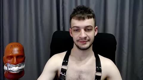 Snapshot of sir_damien chatting on December 15, 2025, 3:11 am Sir Damien online show from December 15, 2025, 3:11 am