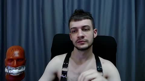 Snapshot of sir_damien chatting on December 18, 2025, 2:50 am Sir Damien online show from December 18, 2025, 2:50 am