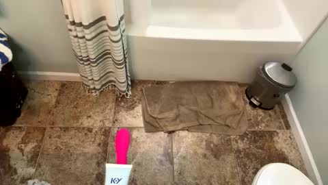 sir_seoscam online show from September 14, 2025, 3:11 pm