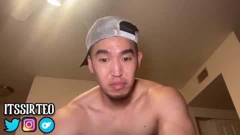 Snapshot of sir_teo chatting on February 26, 2025, 4:47 am SIR TEO online show from February 26, 2025, 4:47 am