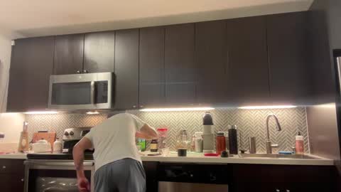 sirbubblesworth online show from December 19, 2024, 3:51 am