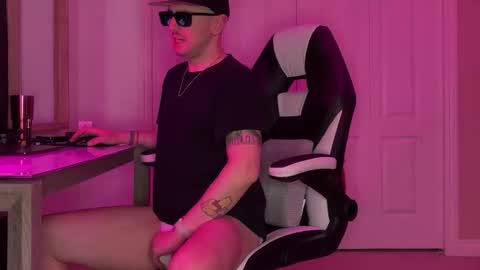 Sir Daddy McQween online show from January 19, 2026, 2:48 am