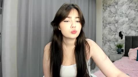 Molly online show from November 27, 2025, 10:06 am