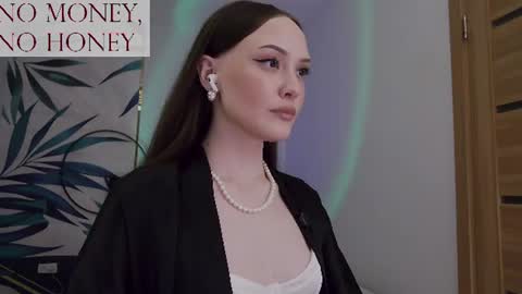 Goddess Sirena online show from July 26, 2026, 12:08 am