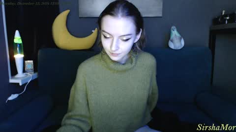 Snapshot of sirshamor chatting on December 11, 2024, 9:01 pm  SirshaMor   online show from December 11, 2024, 9:01 pm