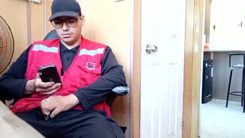 sirtortula online show from January 18, 2025, 5:59 pm