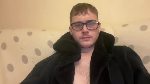 Snapshot of sissy_brit22 chatting on December 16, 2024, 3:40 am sissy_brit22 online show from December 16, 2024, 3:40 am