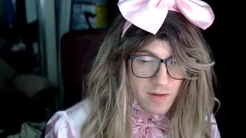 SissyCherry online show from June 26, 2026, 8:35 pm