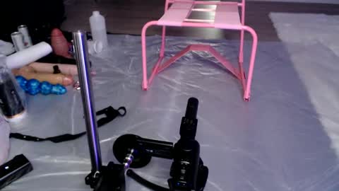 Snapshot of sissygoonerslut chatting on October 20, 2025, 12:44 am Sissy Gooner online show from October 20, 2025, 12:44 am