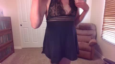 Snapshot of sissywanker chatting on February 9, 2025, 8:45 pm Kendra online show from February 9, 2025, 8:45 pm