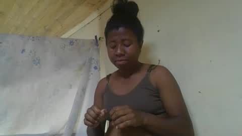 Snapshot of sitraka93 chatting on October 15, 2025, 6:52 pm Sitraka online show from October 15, 2025, 6:52 pm