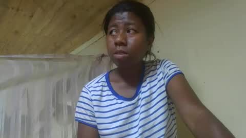 Snapshot of sitraka93 chatting on October 22, 2025, 7:13 pm Sitraka online show from October 22, 2025, 7:13 pm