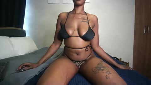 Snapshot of sity002_ chatting on October 13, 2025, 5:51 am sity online show from October 13, 2025, 5:51 am