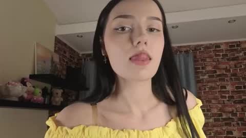 Lilly online show from March 6, 2026, 12:12 pm