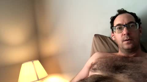 sixfootseven online show from December 3, 2024, 6:49 pm