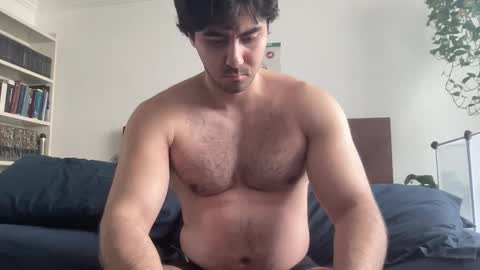 sixpacker_ online show from December 16, 2025, 5:40 pm