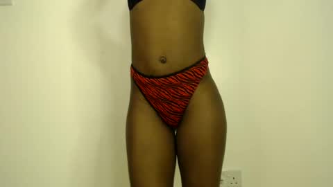 sizzly_ass online show from July 7, 2026, 12:31 pm