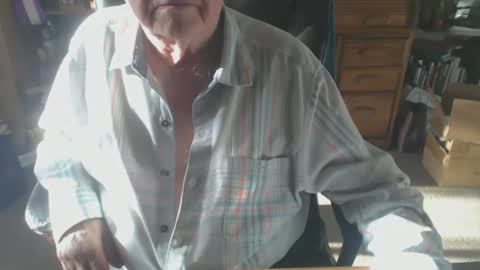 Snapshot of sjbottomboi chatting on December 30, 2024, 11:28 pm sjbottomboi online show from December 30, 2024, 11:28 pm