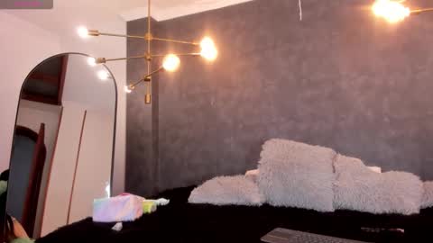 SKAILYN ANGELS online show from February 25, 2026, 3:05 am