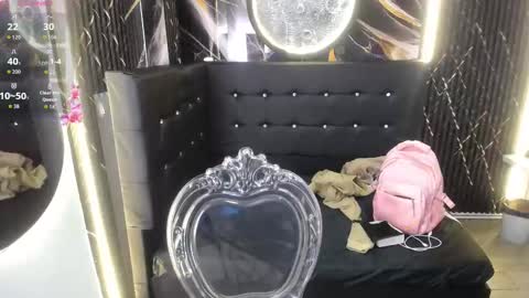 skarlett  online show from September 17, 2025, 12:29 pm