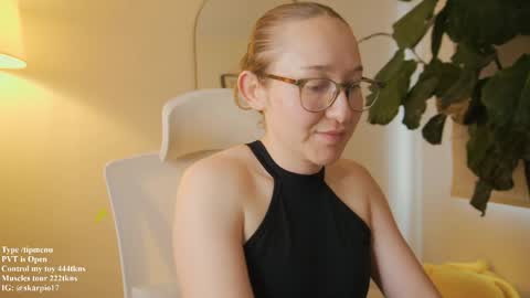 Im Scarlett  ONLINE  5pm-10pm NYC time  online show from May 17, 2026, 8:38 pm