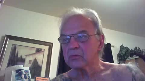 skeeeziks online show from May 16, 2026, 3:36 am