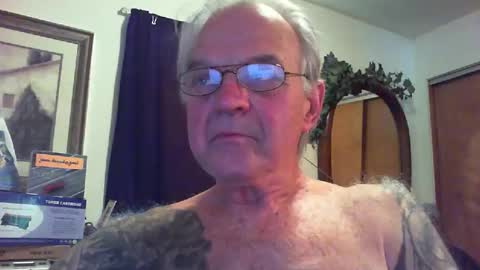 skeeeziks online show from May 16, 2026, 6:07 pm