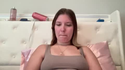 skiimaskabby online show from April 1, 2026, 6:38 pm