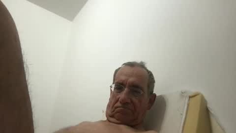 Snapshot of skima48 chatting on February 18, 2026, 10:06 pm skima48 online show from February 18, 2026, 10:06 pm