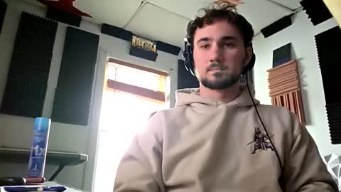 Snapshot of skimaskcouple89108 chatting on February 17, 2026, 9:54 pm skimaskcouple89108 online show from February 17, 2026, 9:54 pm