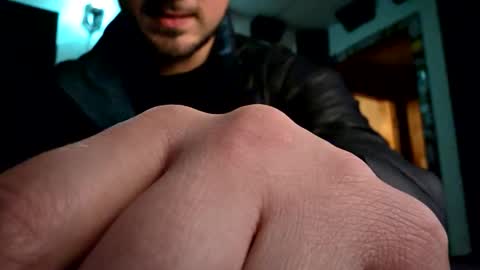 Snapshot of skimaskcouple89108 chatting on April 11, 2026, 4:28 am skimaskcouple89108 online show from April 11, 2026, 4:28 am