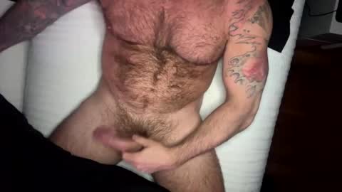 Snapshot of skimaskedbeef chatting on March 5, 2025, 4:45 am BEEF online show from March 5, 2025, 4:45 am