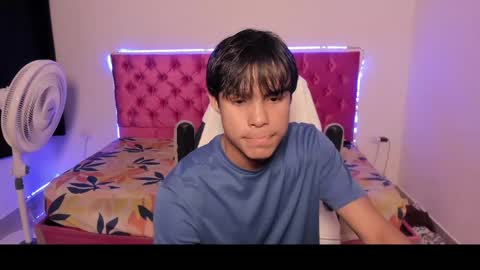 Snapshot of skinny_sam23 chatting on May 29, 2026, 5:27 am sam online show from May 29, 2026, 5:27 am
