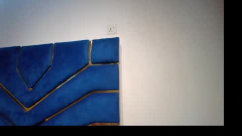 skinnyasssexyboobs online show from April 26, 2026, 7:50 am