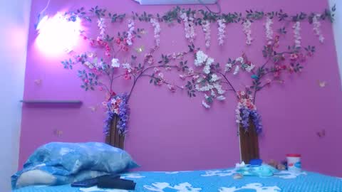 Snapshot of skinnybarbie022 chatting on February 12, 2026, 1:00 am barbi online show from February 12, 2026, 1:00 am