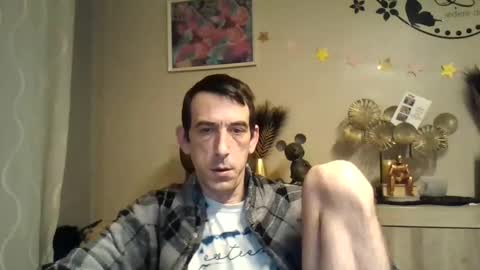 SkinnyBigCock2 online show from February 12, 2025, 6:40 am