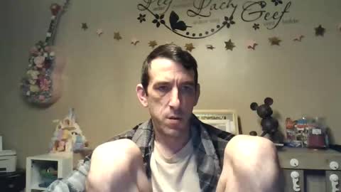 Snapshot of skinnybigcock2 chatting on February 5, 2026, 3:00 am SkinnyBigCock2 online show from February 5, 2026, 3:00 am