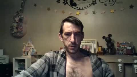 Snapshot of skinnybigcock2 chatting on February 8, 2026, 5:11 am SkinnyBigCock2 online show from February 8, 2026, 5:11 am