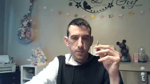 Snapshot of skinnybigcock2 chatting on March 13, 2026, 8:54 am SkinnyBigCock2 online show from March 13, 2026, 8:54 am