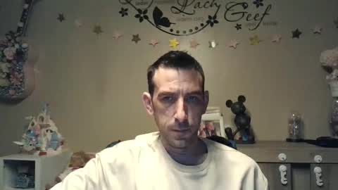 Snapshot of skinnybigcock2 chatting on March 15, 2026, 4:29 am SkinnyBigCock2 online show from March 15, 2026, 4:29 am