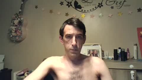 SkinnyBigCock2 online show from June 22, 2026, 2:13 am