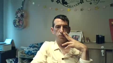 SkinnyBigCock2 online show from July 5, 2026, 5:25 am