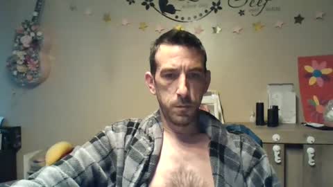 SkinnyBigCock2 online show from July 20, 2026, 4:27 am