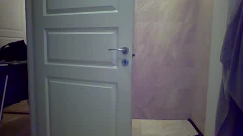 skinnybigd online show from January 8, 2025, 3:07 pm