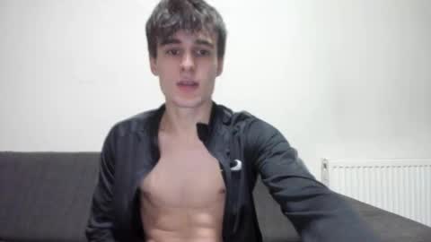 skinnyguywithbigd online show from March 2, 2025, 5:14 pm