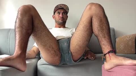 Snapshot of skinnylatin69 chatting on January 29, 2025, 4:52 pm skinnylatin69 online show from January 29, 2025, 4:52 pm