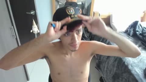 skinnypipe15 online show from November 10, 2025, 5:23 pm