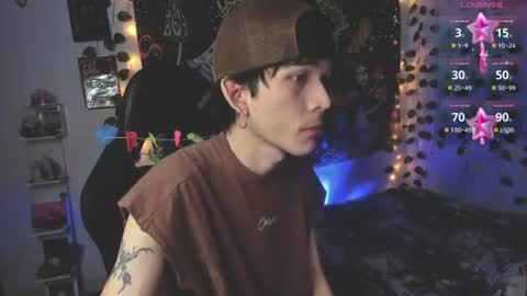 skiny_dann online show from August 2, 2026, 2:21 am